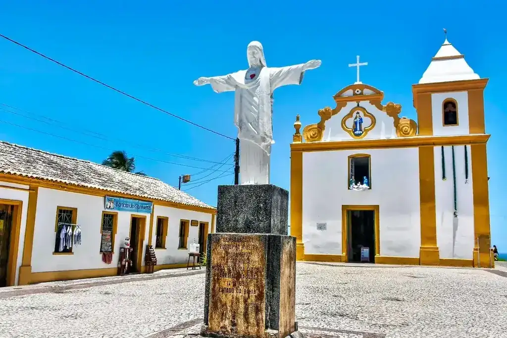Distância de Porto Seguro a Arraial d'Ajuda: km, Tempo e Balsa (2026)